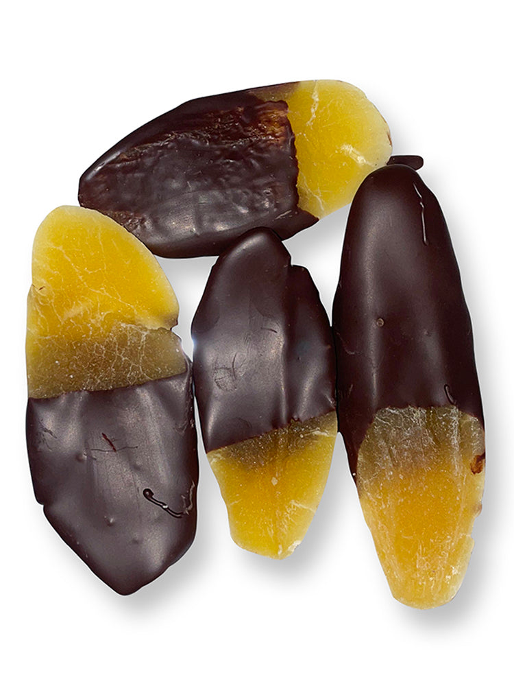 Mango pieces - Dark Chocolate 67% or Milk Chocolate 41% - Gift Box